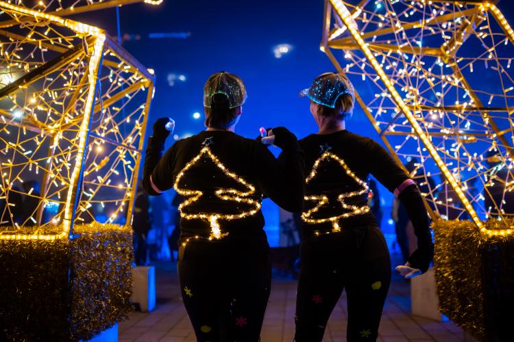 Colour & Light Trail